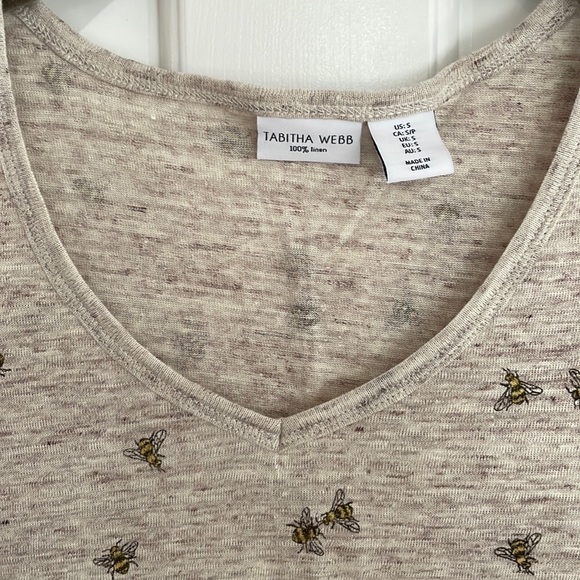 Tabitha Webb Bee Tee - Picture 2 of 4